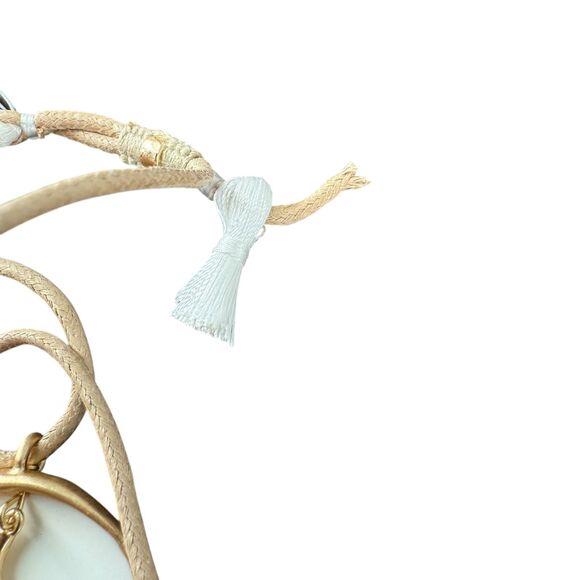 J. Jill Sand Dollar Necklace Gold Tone Coral Pendant White Seaside Finds READ! - Picture 13 of 15